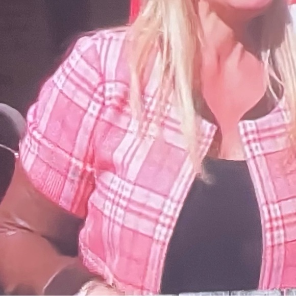 ISO This CUTE Plaid Jacket w/Brown Leather Sleeves! - Picture 2 of 4